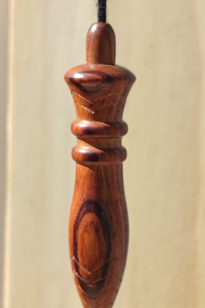 Pendule de Thot en bois de fer